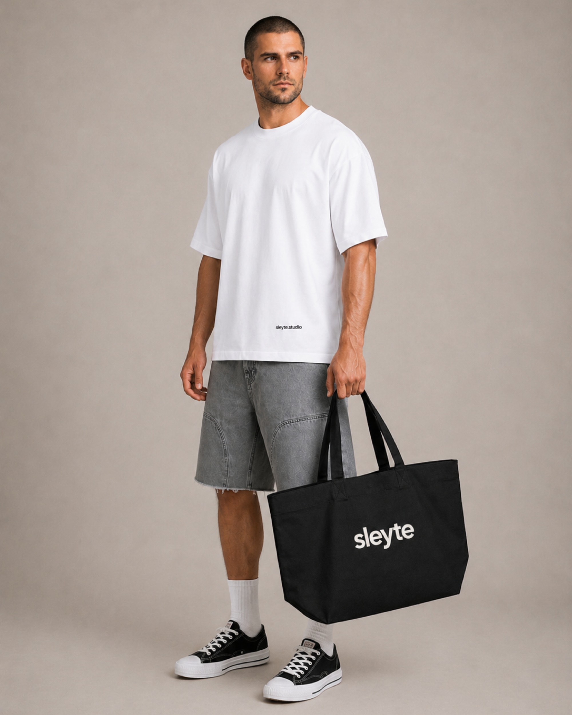 the sleyte. tote