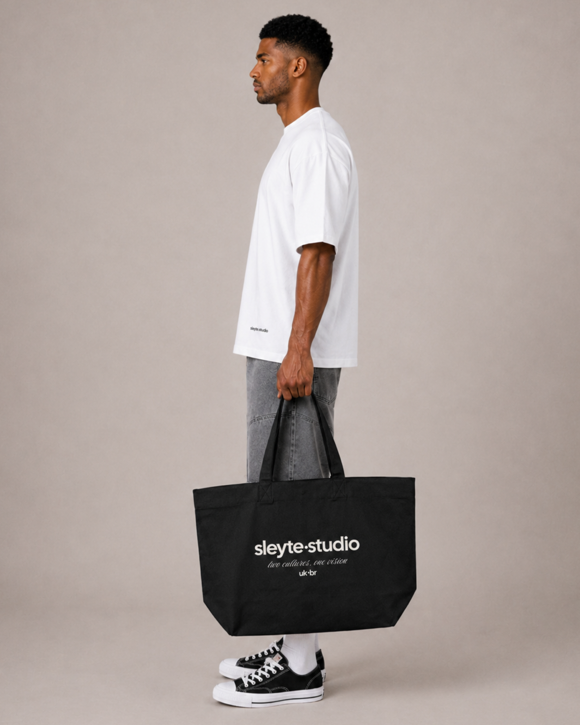 two cultures. tote.